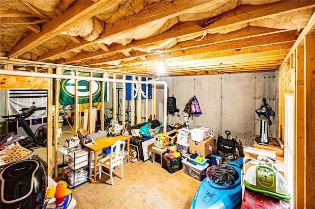 view of unfinished basement