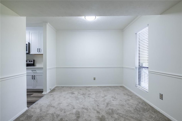 223 Tuxworth Cir, Decatur, GA 30033 - carpeted empty room with baseboards