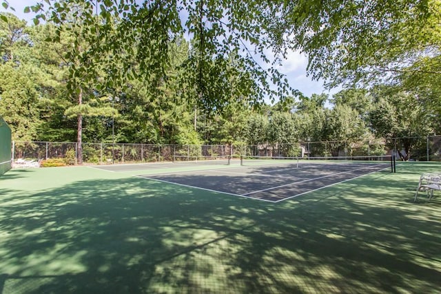 223 Tuxworth Cir, Decatur, GA 30033 - view of tennis court with fence