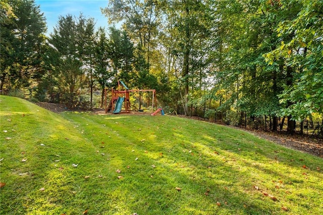 view of yard featuring a playground