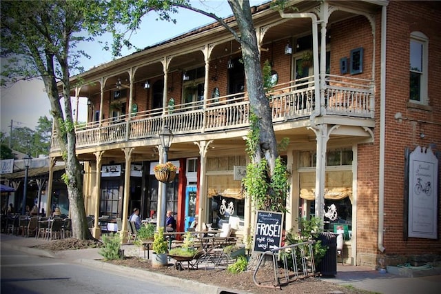 12 Pine St, Roswell, GA 30075 - view of building exterior
