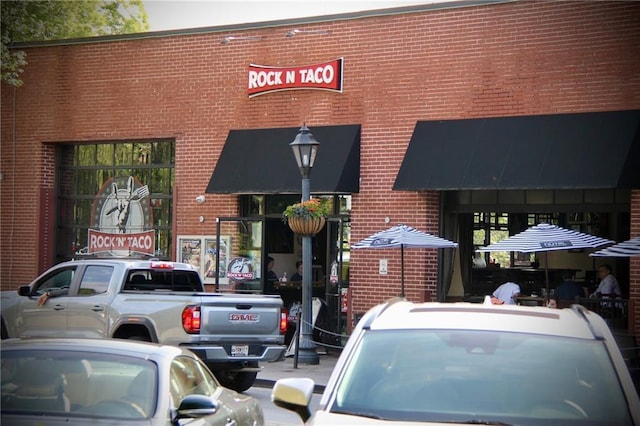 12 Pine St, Roswell, GA 30075 - view of property