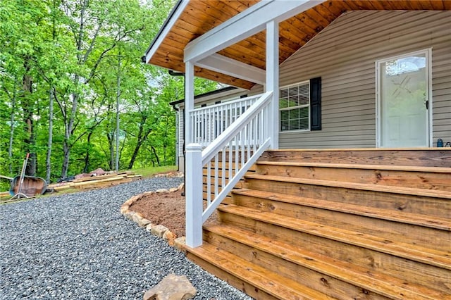 view of property entrance
