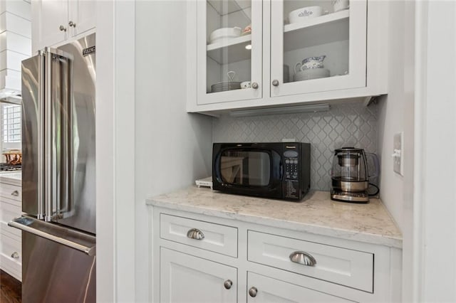 5971 Brundage Ln, Norcross, GA 30071 - bar area featuring high quality fridge and black microwave