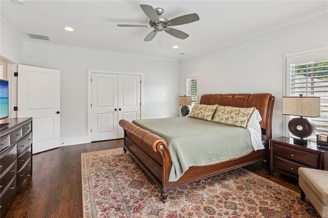5971 Brundage Ln, Norcross, GA 30071 - bedroom featuring dark wood-style floors, ornamental molding, a closet, a ceiling fan, and recessed lighting