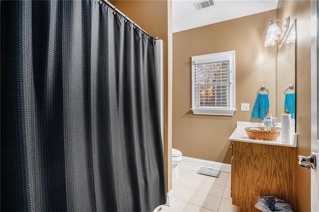 full bath featuring visible vents, baseboards, toilet, tile patterned floors, and vanity