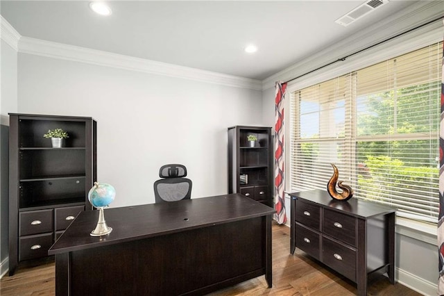 1520 Gallant Fox Ln, Suwanee, GA 30024 - office featuring crown molding, wood finished floors, baseboards, and recessed lighting