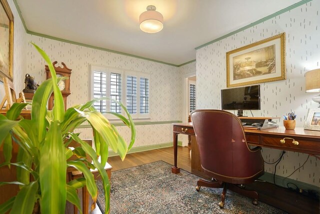 2195 Edison Ave NE, Atlanta, GA 30305 - home office featuring crown molding, wood finished floors, and wallpapered walls