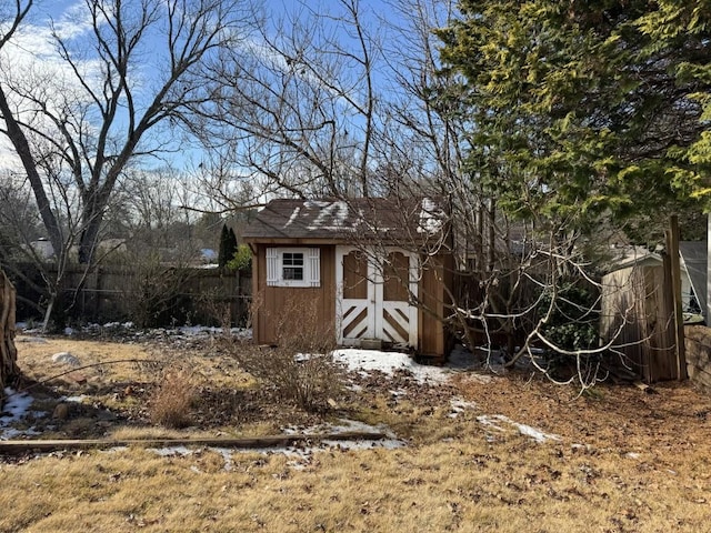 view of outdoor structure