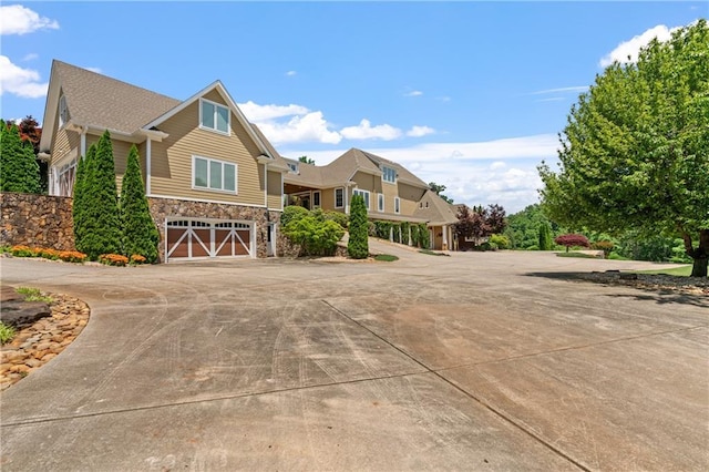 view of front of house featuring a garage