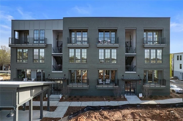 962 Bibbs Cir NW Unit 6, Atlanta, GA 30318 - view of apartment building / complex