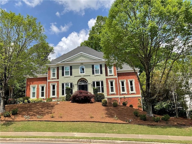 790 Thornberry Dr, Alpharetta, GA 30022 - view of front facade featuring brick siding