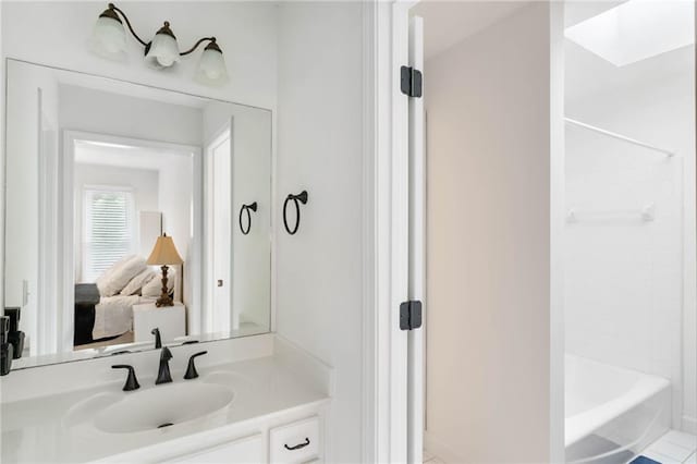 790 Thornberry Dr, Alpharetta, GA 30022 - ensuite bathroom featuring vanity and shower / tub combination