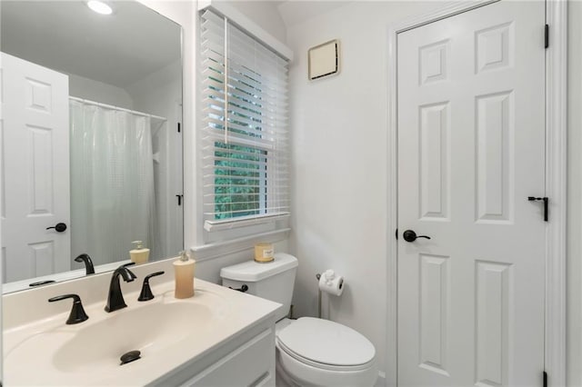 790 Thornberry Dr, Alpharetta, GA 30022 - bathroom featuring toilet, vanity, and a shower with shower curtain