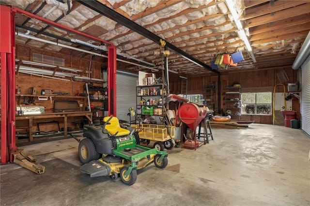 12 Rosalyn Rd, Georgetown, GA 39854 - garage featuring a workshop area