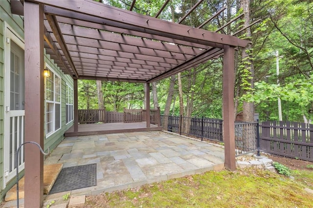 335 Pintail Ct, Suwanee, GA 30024 - view of patio / terrace with a fenced backyard and a pergola
