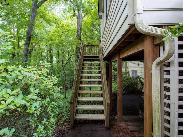 3580 Treeline Pass NE, Roswell, GA 30075 - view of staircase