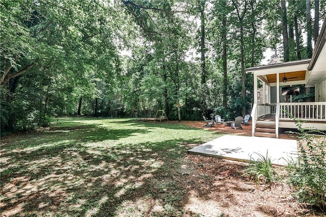 437 Valley Brook Dr NE, Atlanta, GA 30342 - view of green lawn featuring a ceiling fan