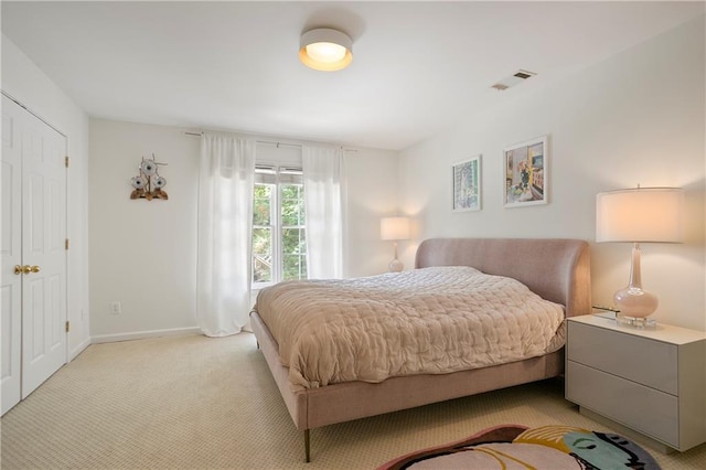 12160 Oak Hollow Way, Alpharetta, GA 30005 - bedroom with light carpet and baseboards