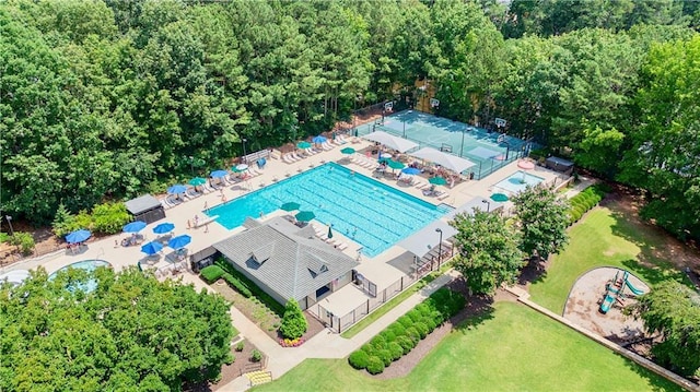 12160 Oak Hollow Way, Alpharetta, GA 30005 - bird's eye view of a pool