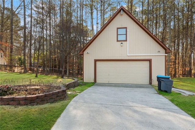 detached garage with fence