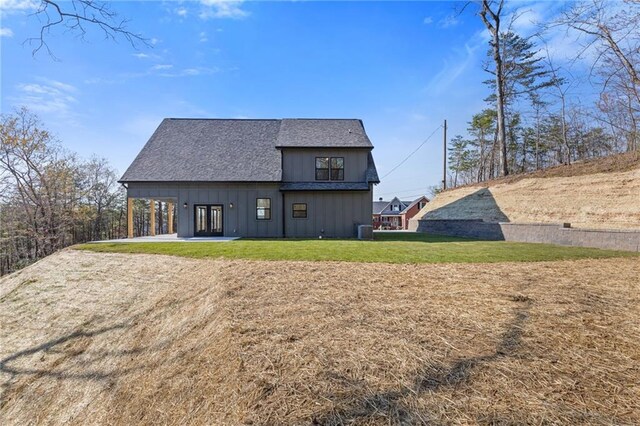 6371 Falcon Ln, Gainesville, GA 30506 - full bath with shower / bath combination with glass door