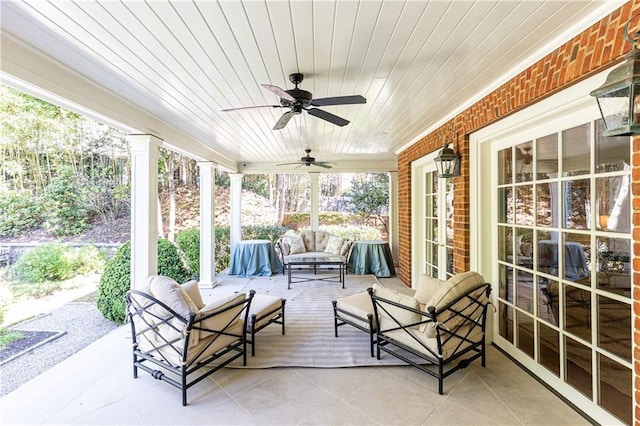 view of patio featuring a ceiling fan