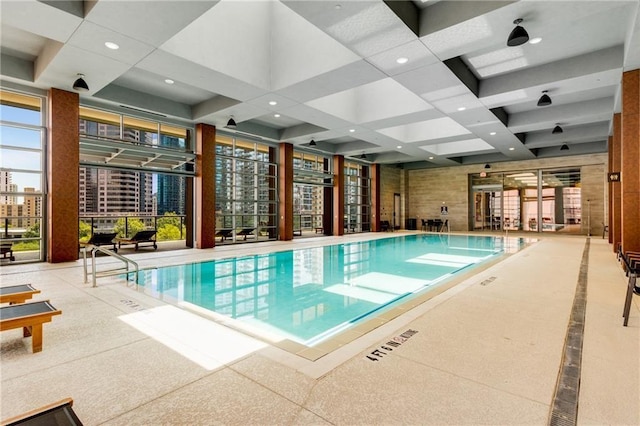 40 12th St NE Unit 903, Atlanta, GA 30309 - view of community pool