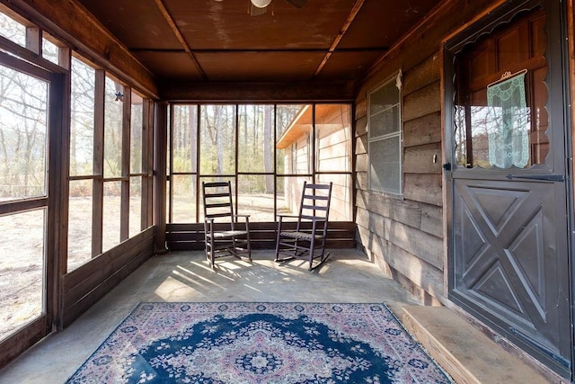 view of sunroom / solarium