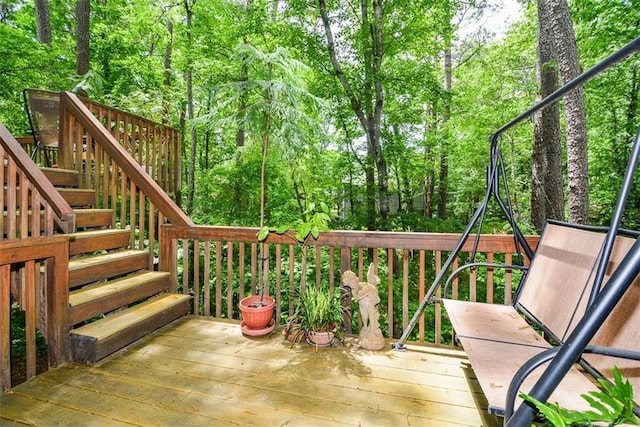 2261 Ravenwood Trl, Marietta, GA 30066 - wooden terrace with stairs