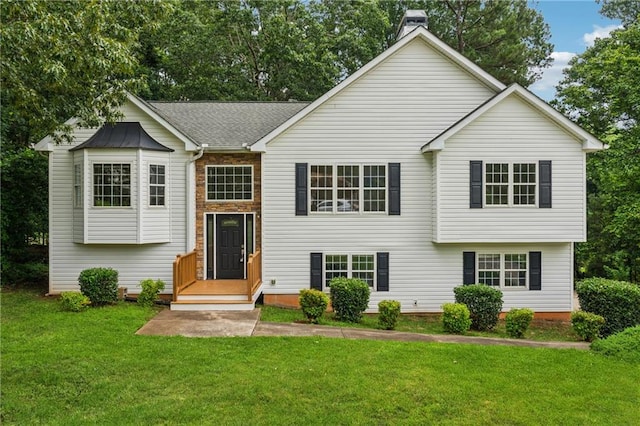 4958 Alpine Ct, Winston, GA 30187 - bi-level home featuring a front lawn
