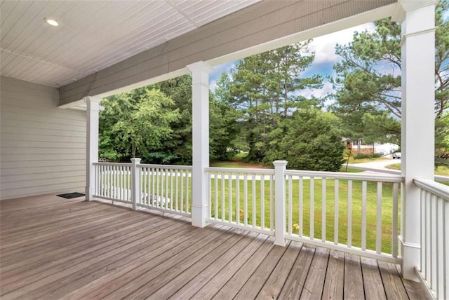 806 Skelton Rd, Hoschton, GA 30548 - wooden deck featuring a yard