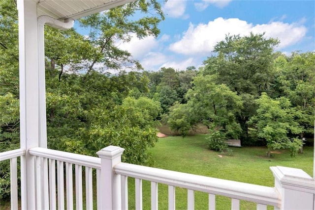 806 Skelton Rd, Hoschton, GA 30548 - view of green lawn with a balcony