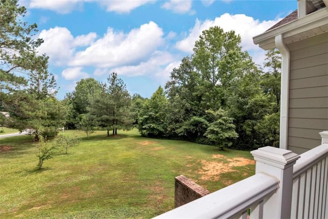 806 Skelton Rd, Hoschton, GA 30548 - view of grassy yard featuring a balcony