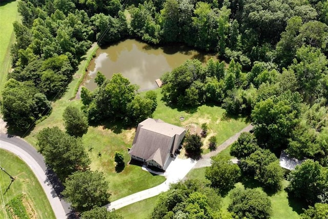 806 Skelton Rd, Hoschton, GA 30548 - drone / aerial view of a nearby body of water