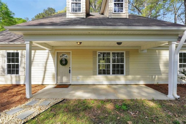254 Barnesville Rd, Milner, GA 30257 - view of front of property featuring a shingled roof
