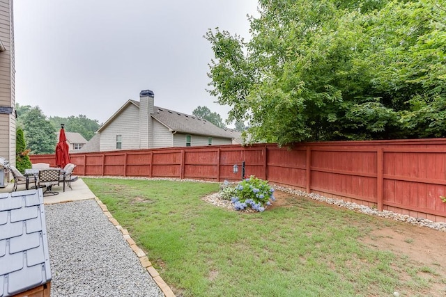 893 Whitfield Oak Rd, Auburn, GA 30011 - view of yard featuring a patio area