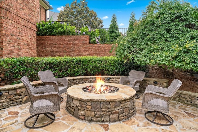 7025 Windsor Hill Psge, Suwanee, GA 30024 - view of swimming pool featuring a fire pit, a patio, and a pool with connected hot tub