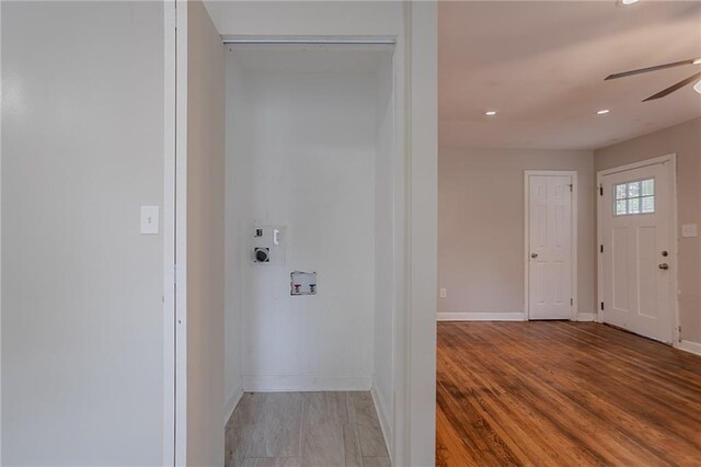 941 Reed Ave, Atlanta, GA 30344 - clothes washing area with electric dryer hookup, a ceiling fan, washer hookup, recessed lighting, and baseboards