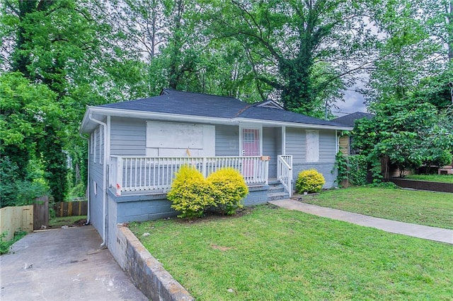 941 Reed Ave, Atlanta, GA 30344 - view of front of home with a porch