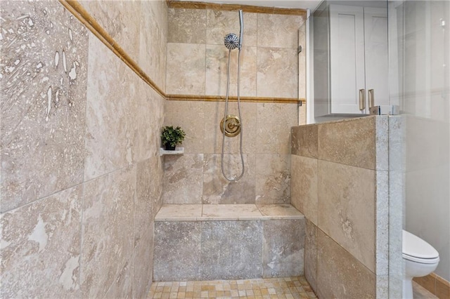 215 Piedmont Ave NE Unit 506, Atlanta, GA 30308 - bathroom with toilet and tiled shower