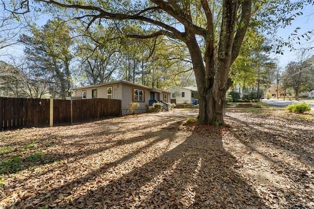 501 Aberdeen Dr NW, Atlanta, GA 30318 - view of yard