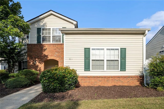139 W Oaks Pl, Woodstock, GA 30188 - view of side of property with brick siding