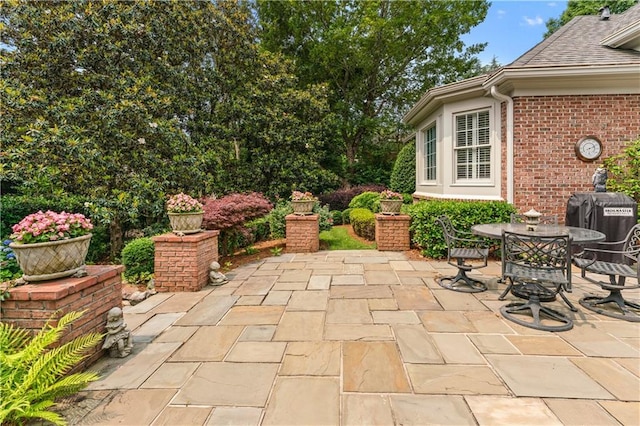 2117 Stephens Walk, Dunwoody, GA 30338 - view of patio / terrace featuring outdoor dining area and grilling area