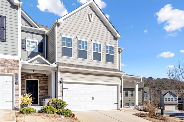 view of front facade with a garage