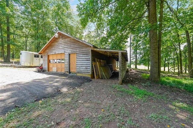 527 Gaddis Rd, Canton, GA 30115 - view of detached garage