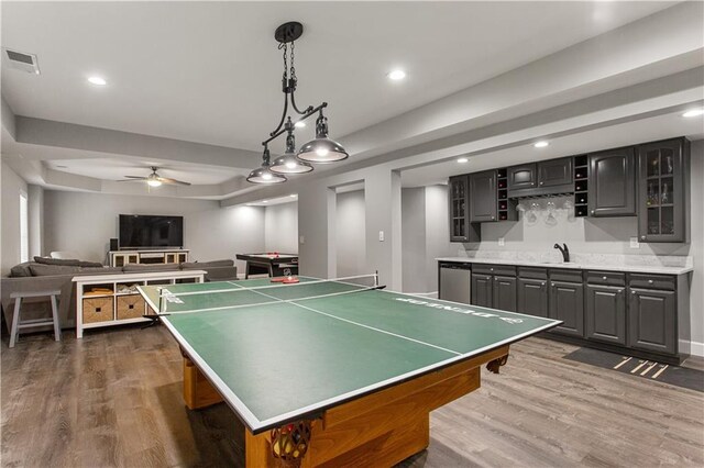 141 Ennisbrook Dr SE, Smyrna, GA 30082 - recreation room with bar with sink, dark wood-type flooring, a ceiling fan, recessed lighting, and billiards table