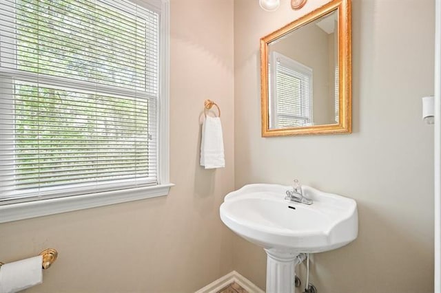 3130 Crestmont Way NW, Kennesaw, GA 30152 - bathroom featuring baseboards