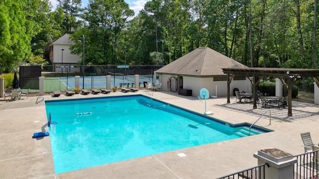 3130 Crestmont Way NW, Kennesaw, GA 30152 - community pool with a pergola and a patio