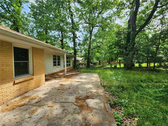 1321 Snapfinger Rd, Decatur, GA 30032 - view of yard with a patio